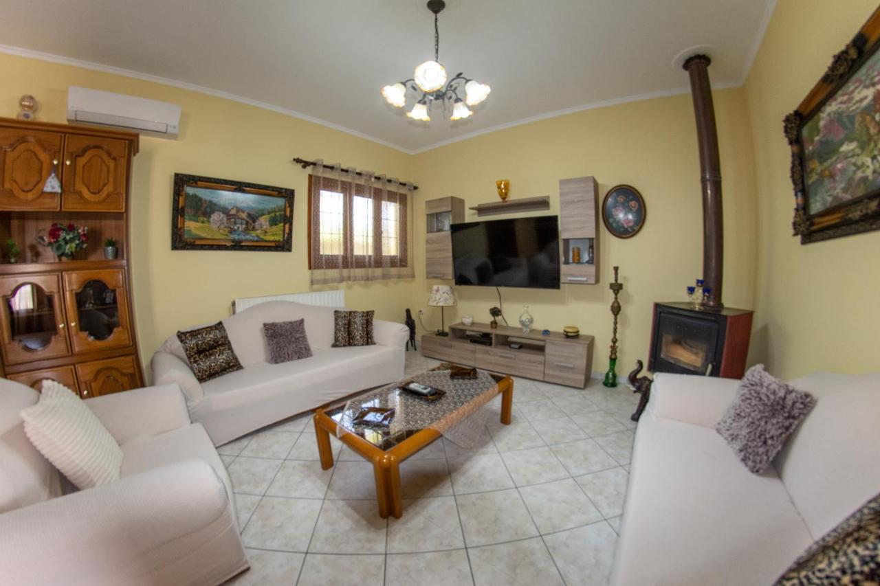 Kapetanios Apartments Агиос Стефанос Экстерьер фото