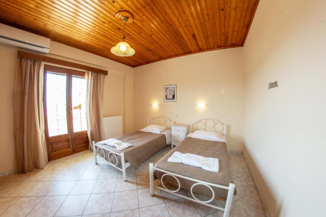Kapetanios Apartments Агиос Стефанос Экстерьер фото