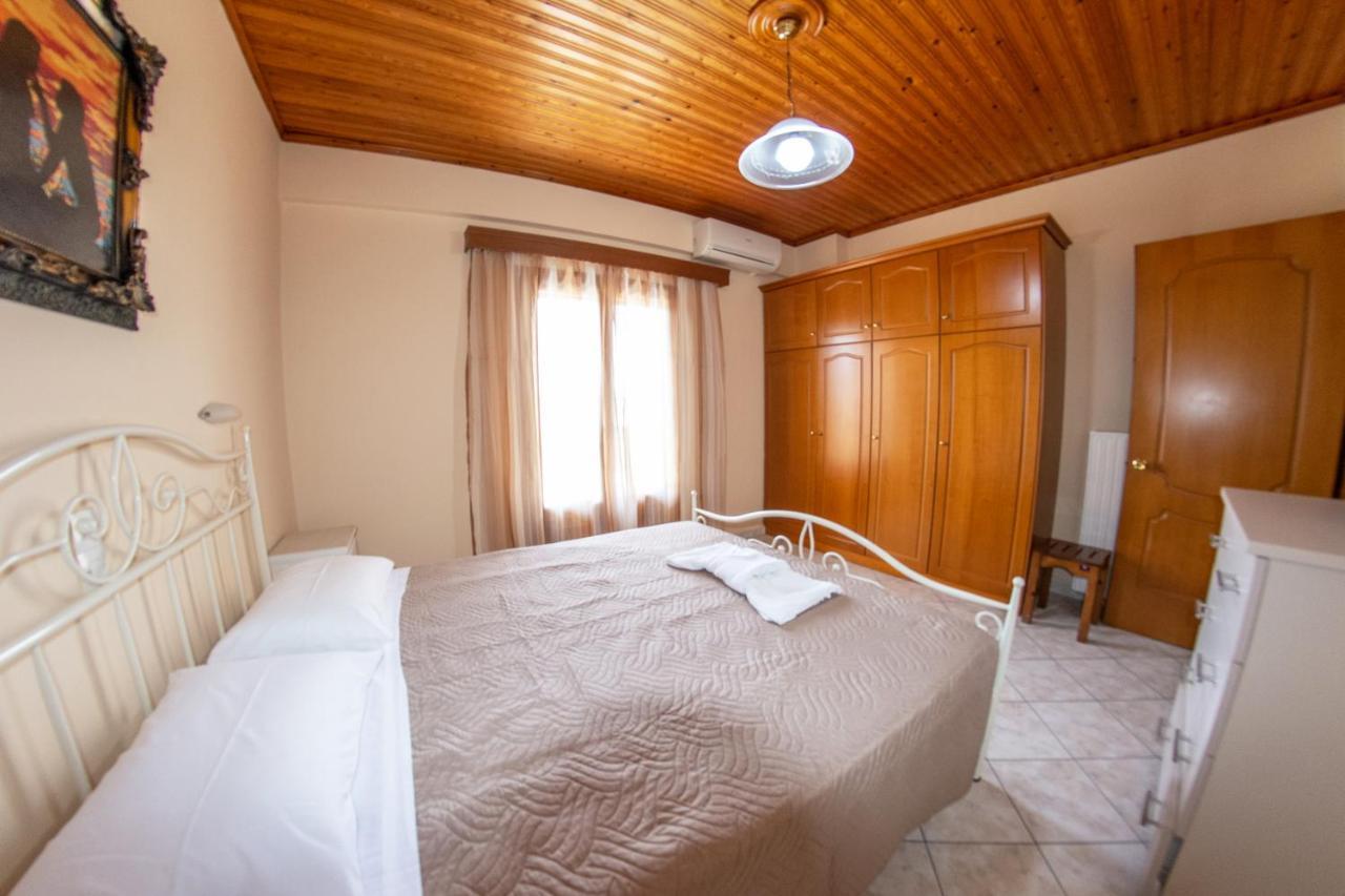 Kapetanios Apartments Агиос Стефанос Экстерьер фото