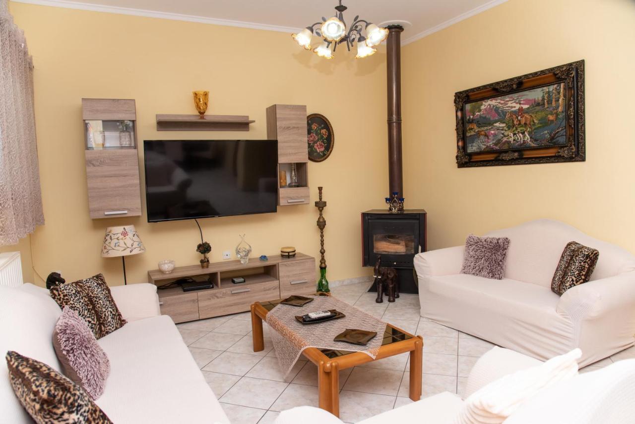 Kapetanios Apartments Агиос Стефанос Экстерьер фото