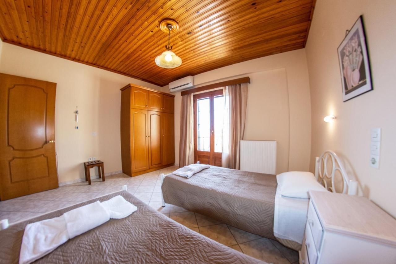Kapetanios Apartments Агиос Стефанос Экстерьер фото