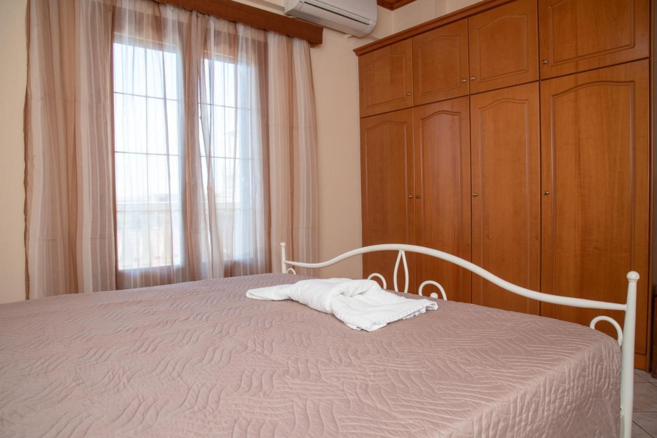 Kapetanios Apartments Агиос Стефанос Экстерьер фото